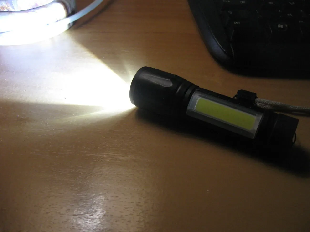 Ліхтарик акумуляторний, 3 режими, новий. 6