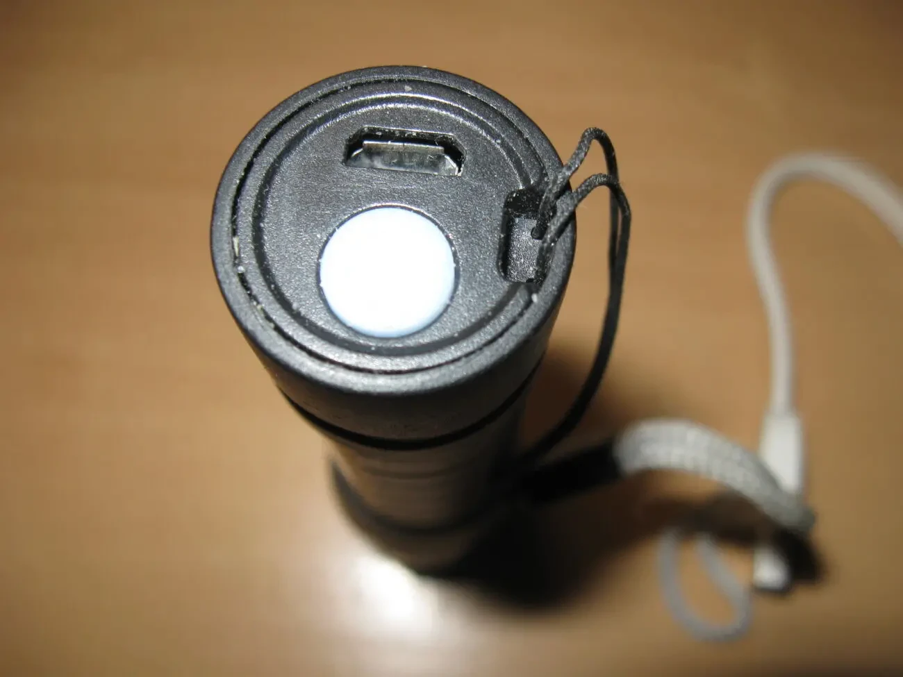 Ліхтарик акумуляторний, 3 режими, новий. 3