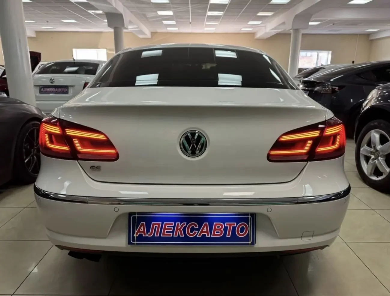 Volkswagen CC 2.0TDI 16V 6АКПП 2012 р.в. (140 к.с.) 3