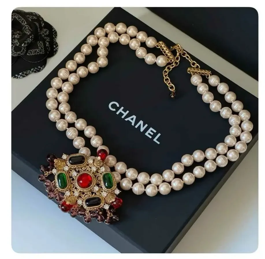 Кольє Chanell 2