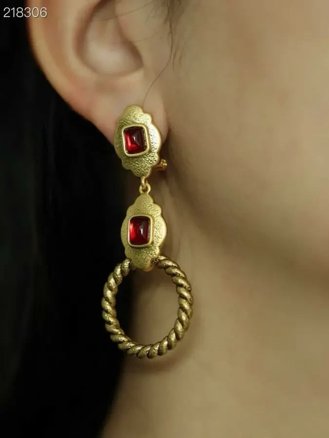 Браслет-каф Chanell 5