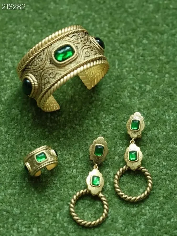 Сережки Chanell 7