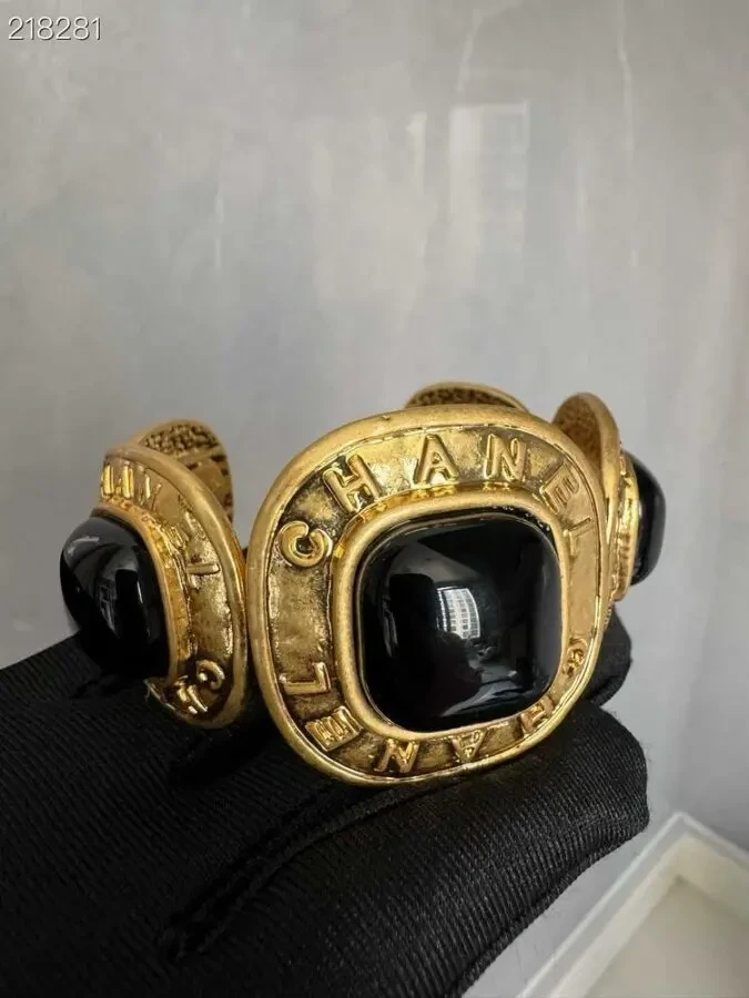 Браслет-каф Chanell 2