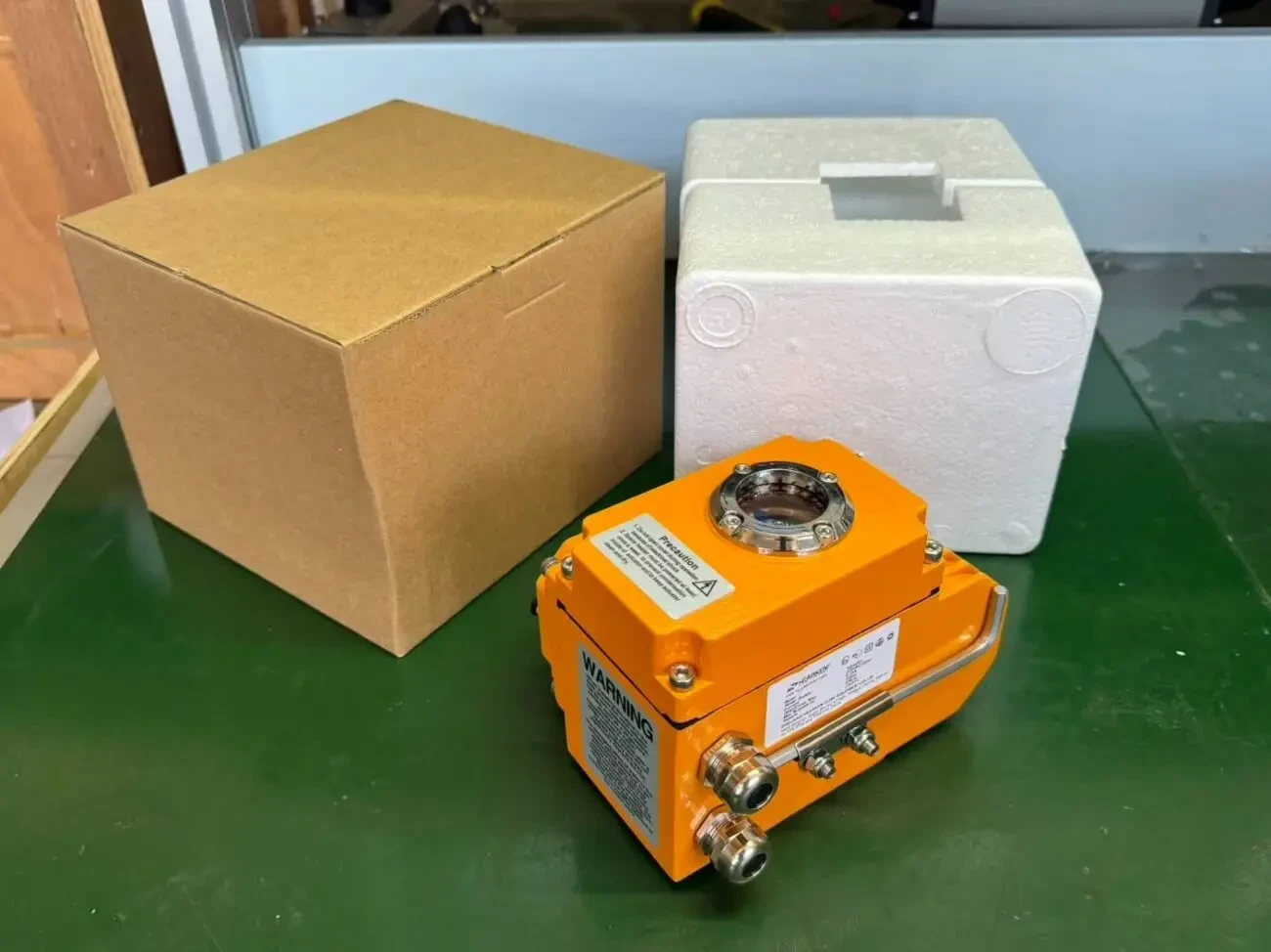 Електропривод для крана - чвертьоборотний IP67 монтаж ISO5211