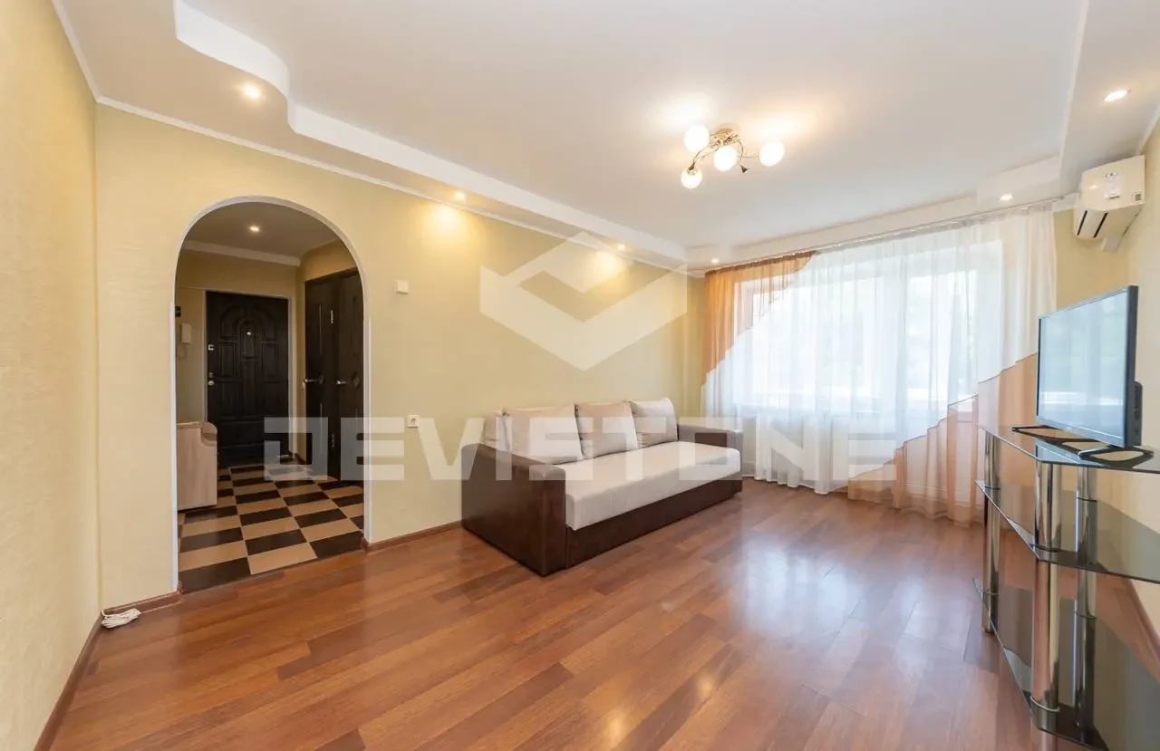 Продаж з меблями ремонт 2х квартира Нивки Сирець 2