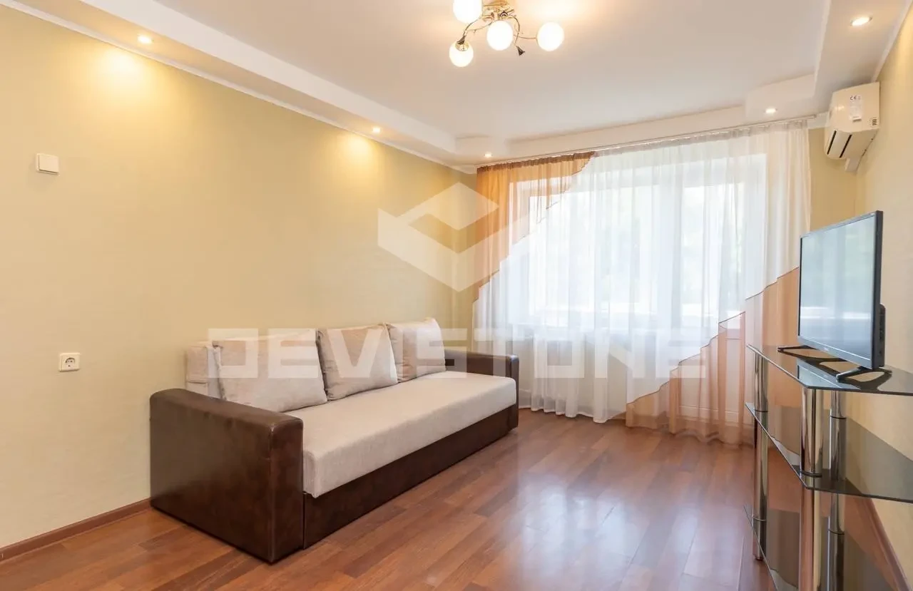 Продаж з меблями ремонт 2х квартира Нивки Сирець