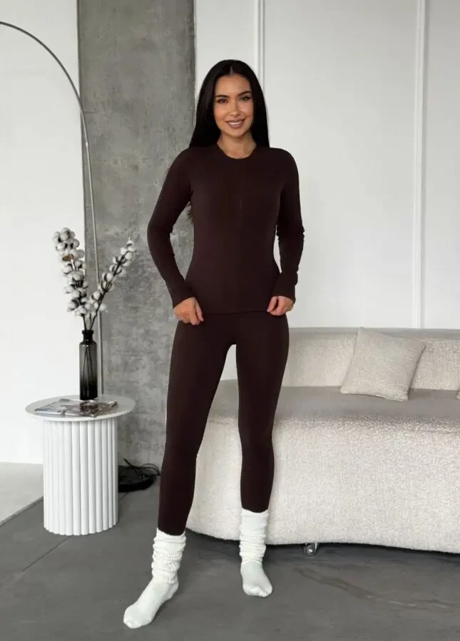 Жіночий костюм термо на блискавці шоколад 3