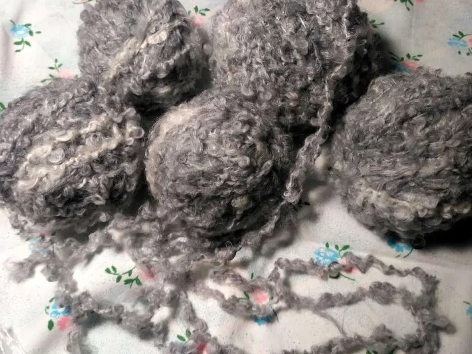 Пряжа нитки приятный серый цвет с мохером шерстью пушистые Завиток 2