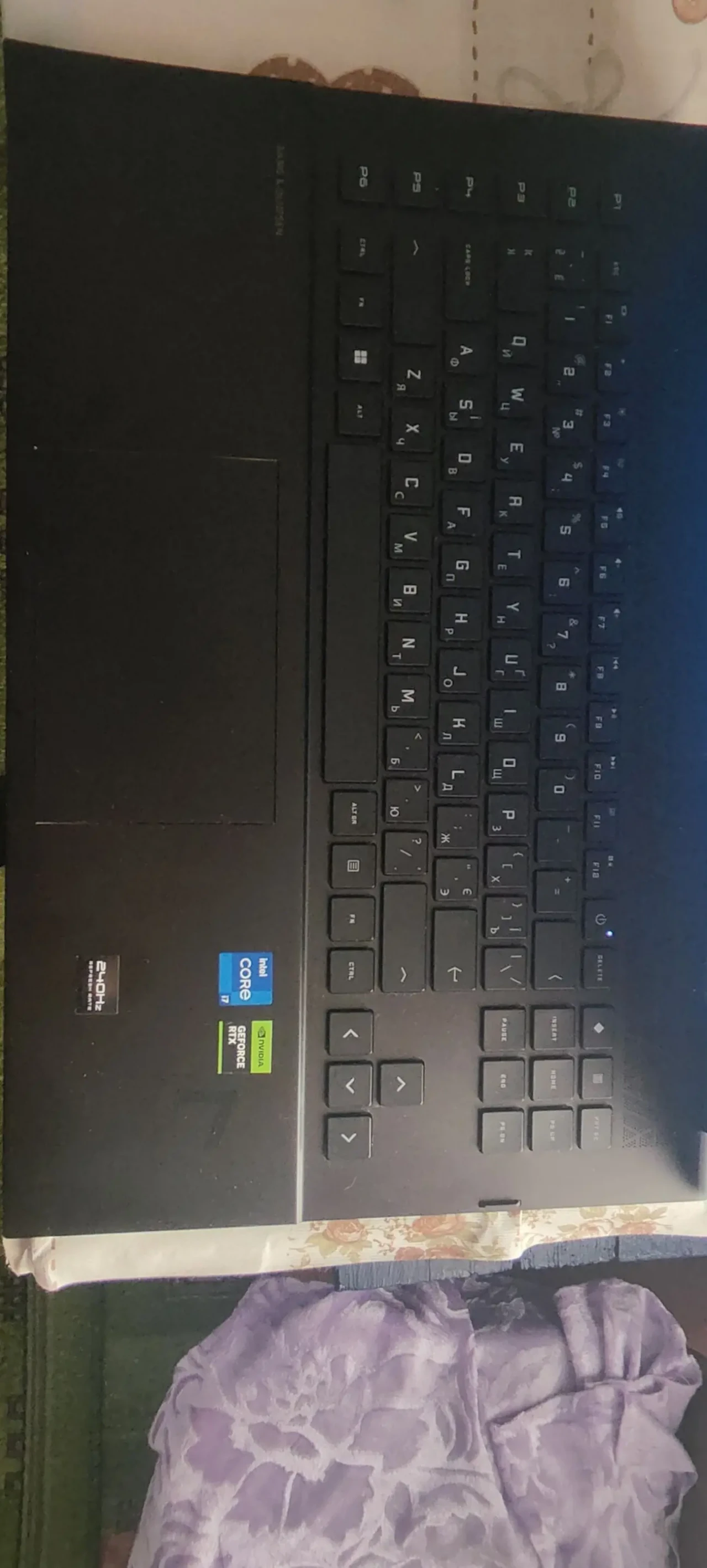Продам Б/У ноутбук Omen HP 17