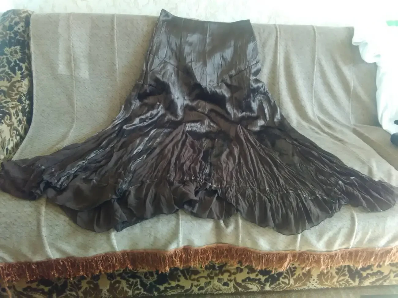 Новая коричневая юбка - 3 dvd диска с записями фильмов в подарок. 2