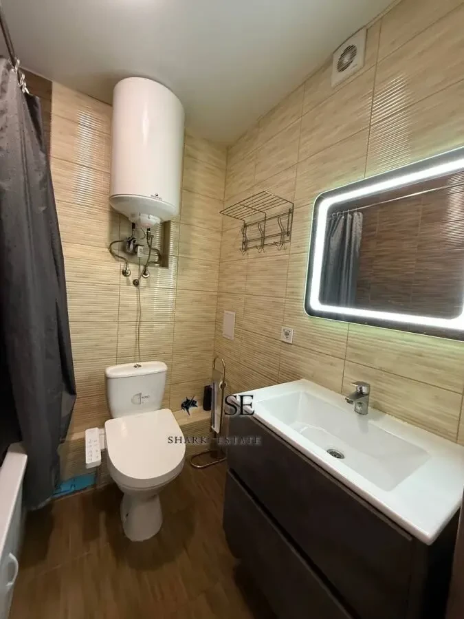 Продаж квартири 10