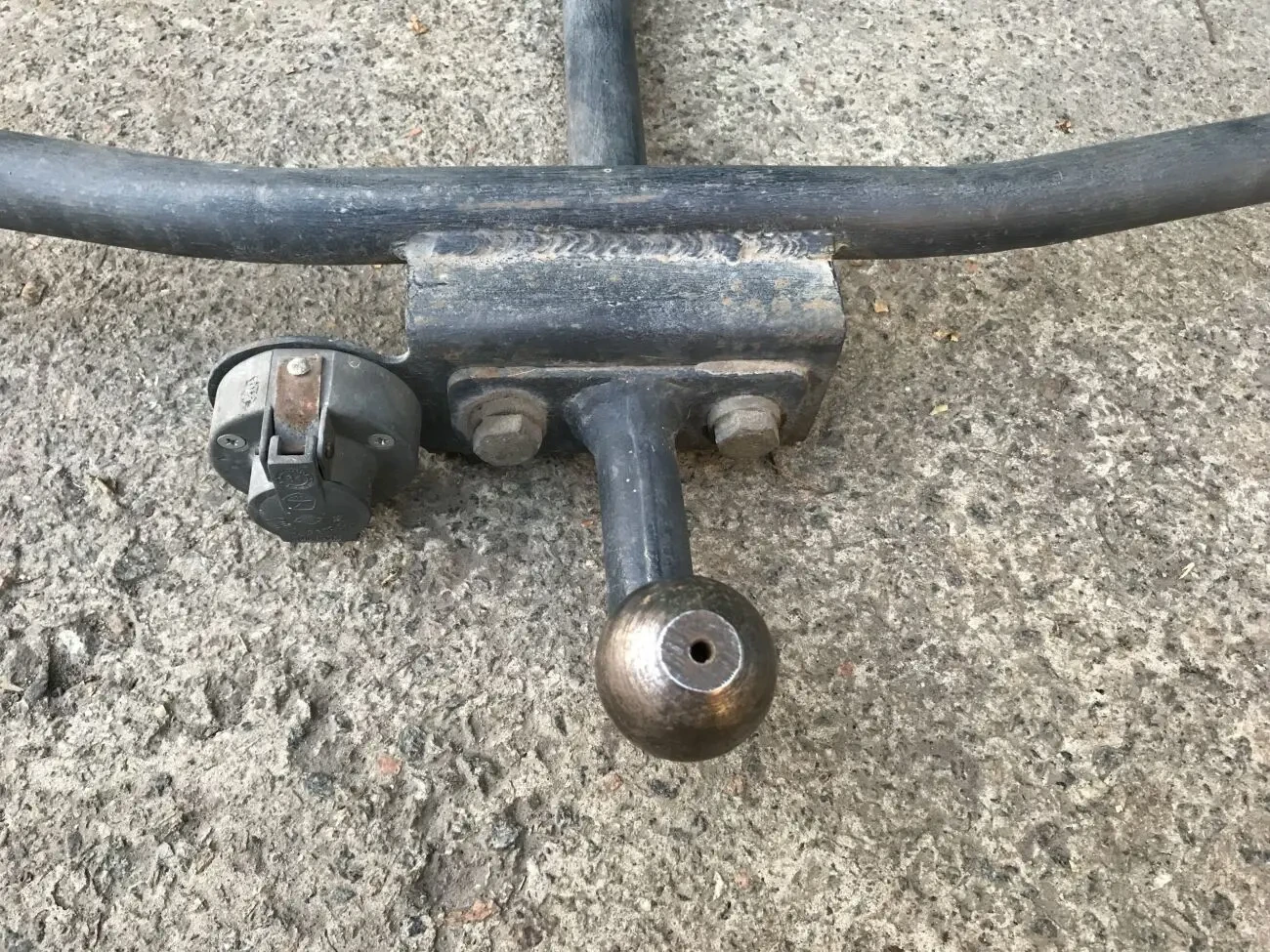 Фаркоп для ВАЗ 2121 НИВА 2