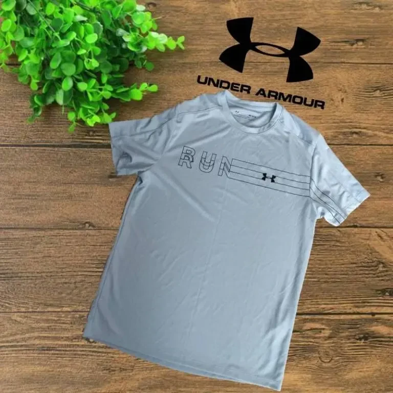Under Armour Спортивная мужская футболка серая М