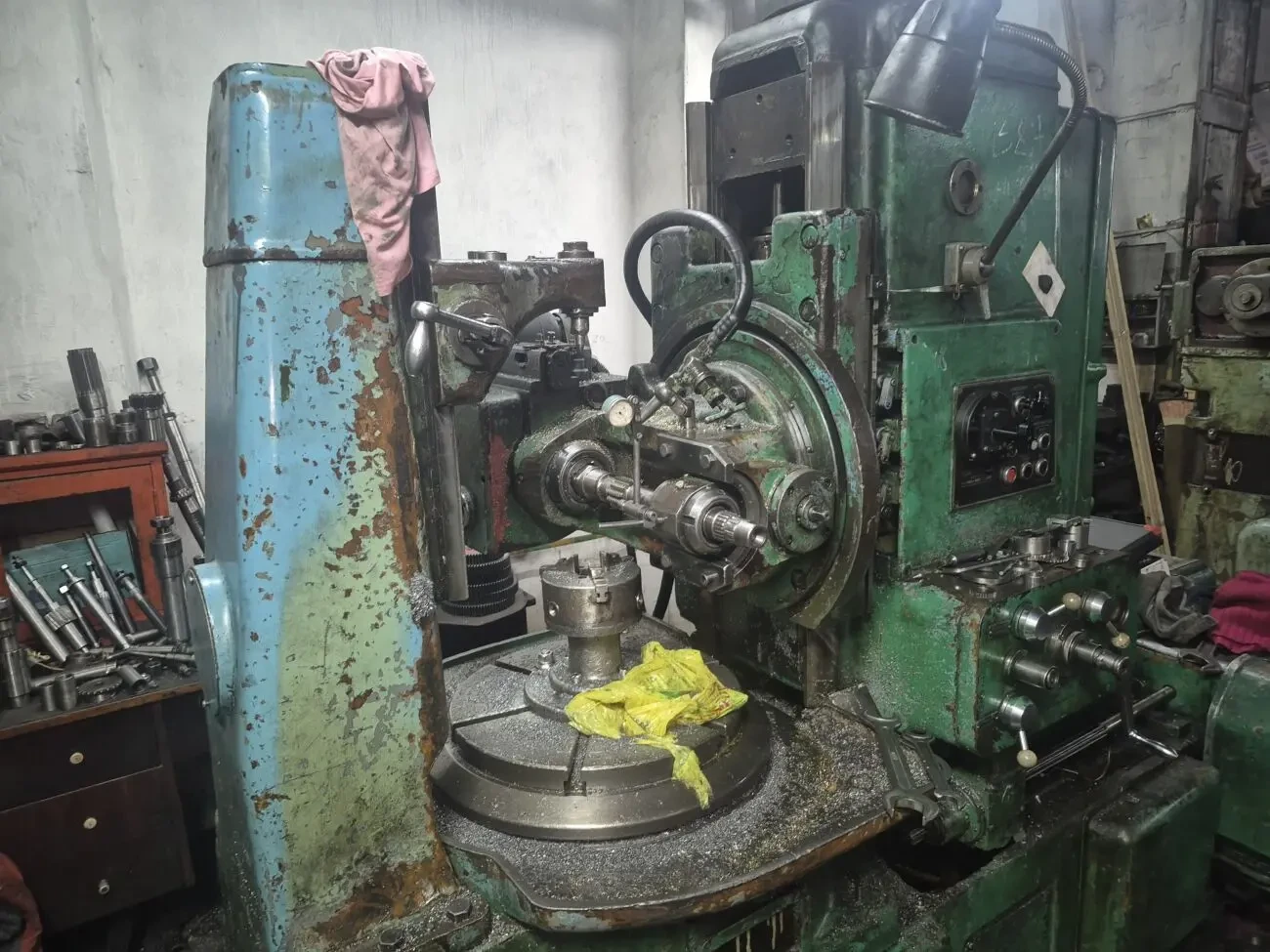 5Е32 Зубофрезерный полуавтомат 4