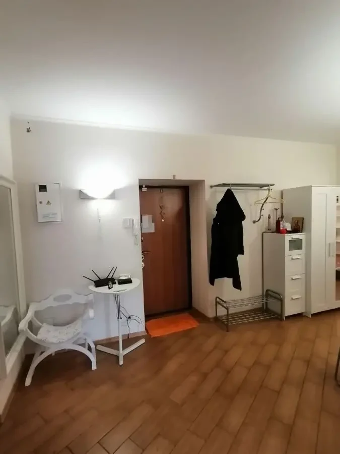 Продам 2 ком.квартиру на Армейской-Маршала Говорова.Без комиссии 3