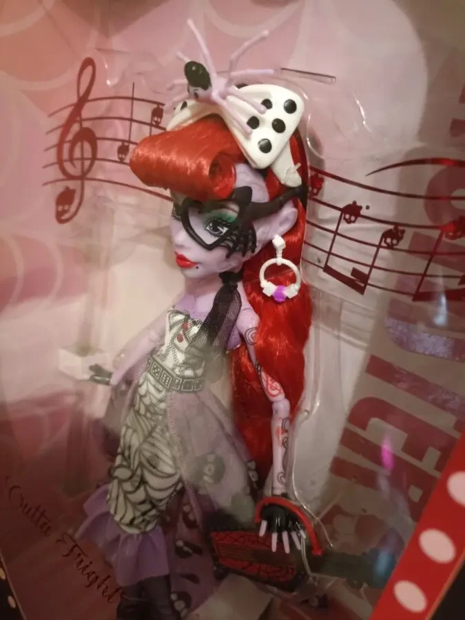 Лялька ( Monster High) Оперета 2