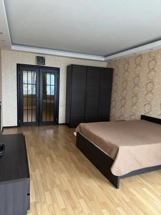 Сдам 2-комнатную квартиру на Сахарова 2