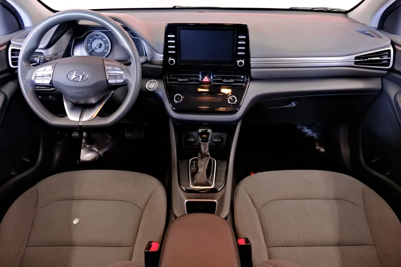 Hyundai Ioniq Hybrid BlueDrive 7