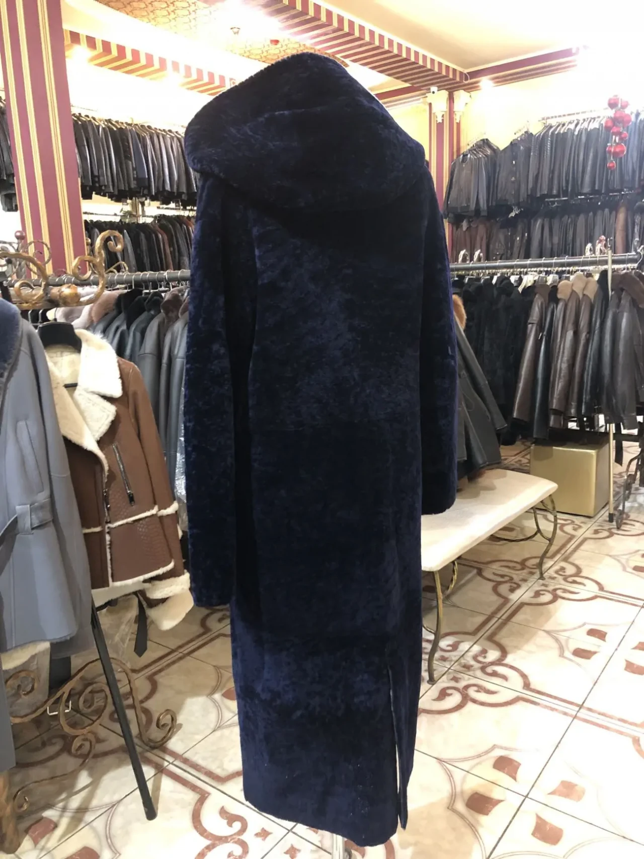 Двостороння шуба,дублянка астраган,пальто,з капюшоном 3