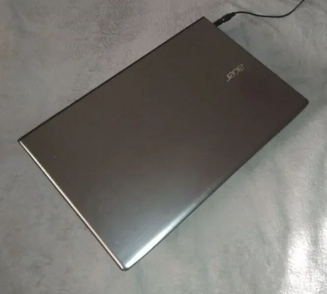 Ноутбук Acer Aspire E5-575G 4