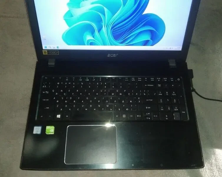 Ноутбук Acer Aspire E5-575G 3