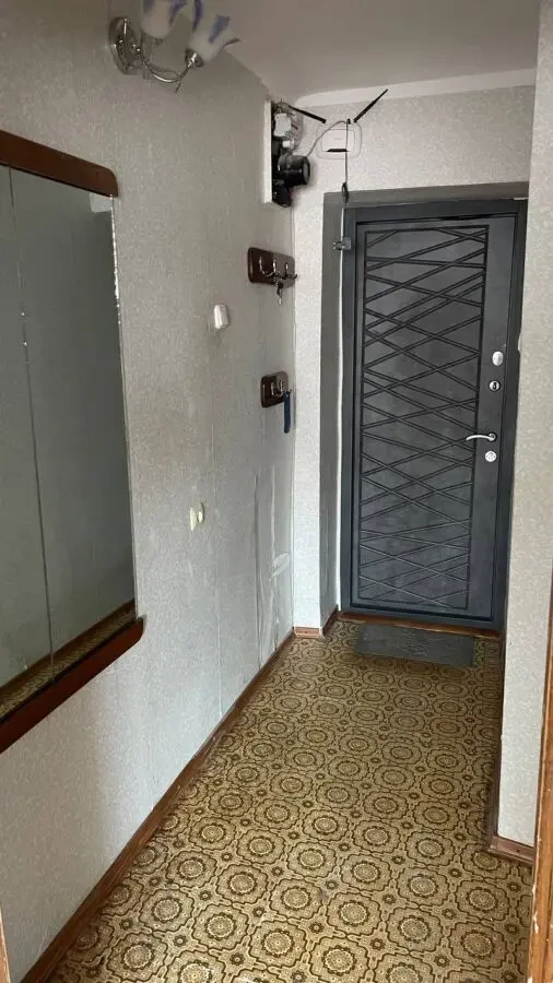 Продам 2 кімнатну квартиру вул. Кожедуба 7