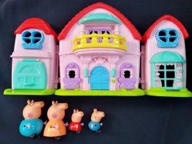 Ігровий набір Свинки Пеппи - будиночок з фігурками, ПОДАРУНКИ
