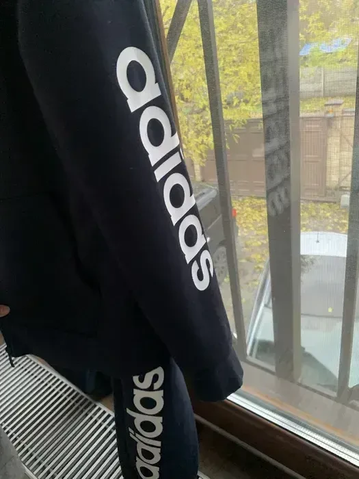 Оригінальний жіночий спортивний костюм Adidas 2