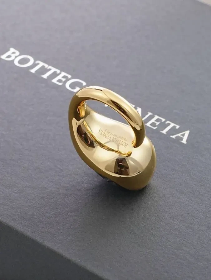 Каблучка Botega Veneta 6