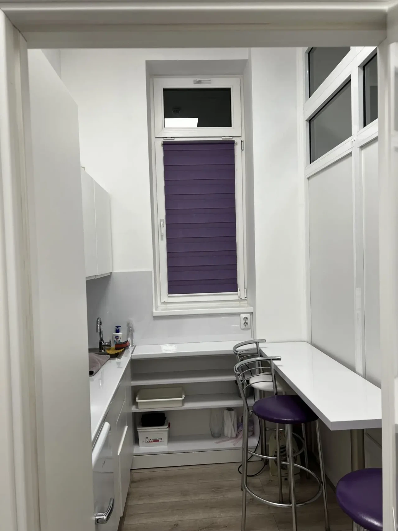 Оренда салону косметології 9