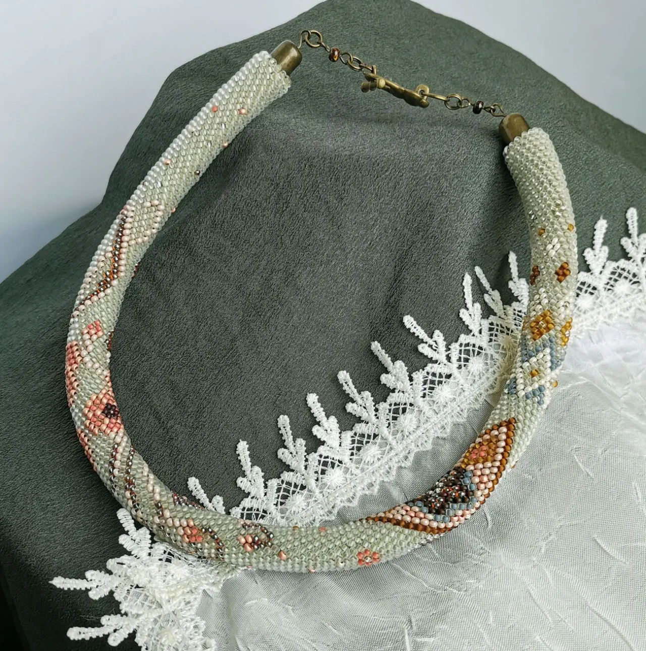 Прикраса із бісеру кольє-джгут Поезія 6