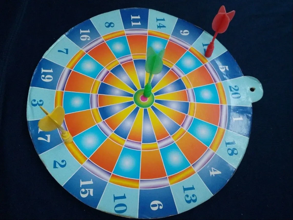 Дартс магнітний 3 дротики і мішень, 26 см 3