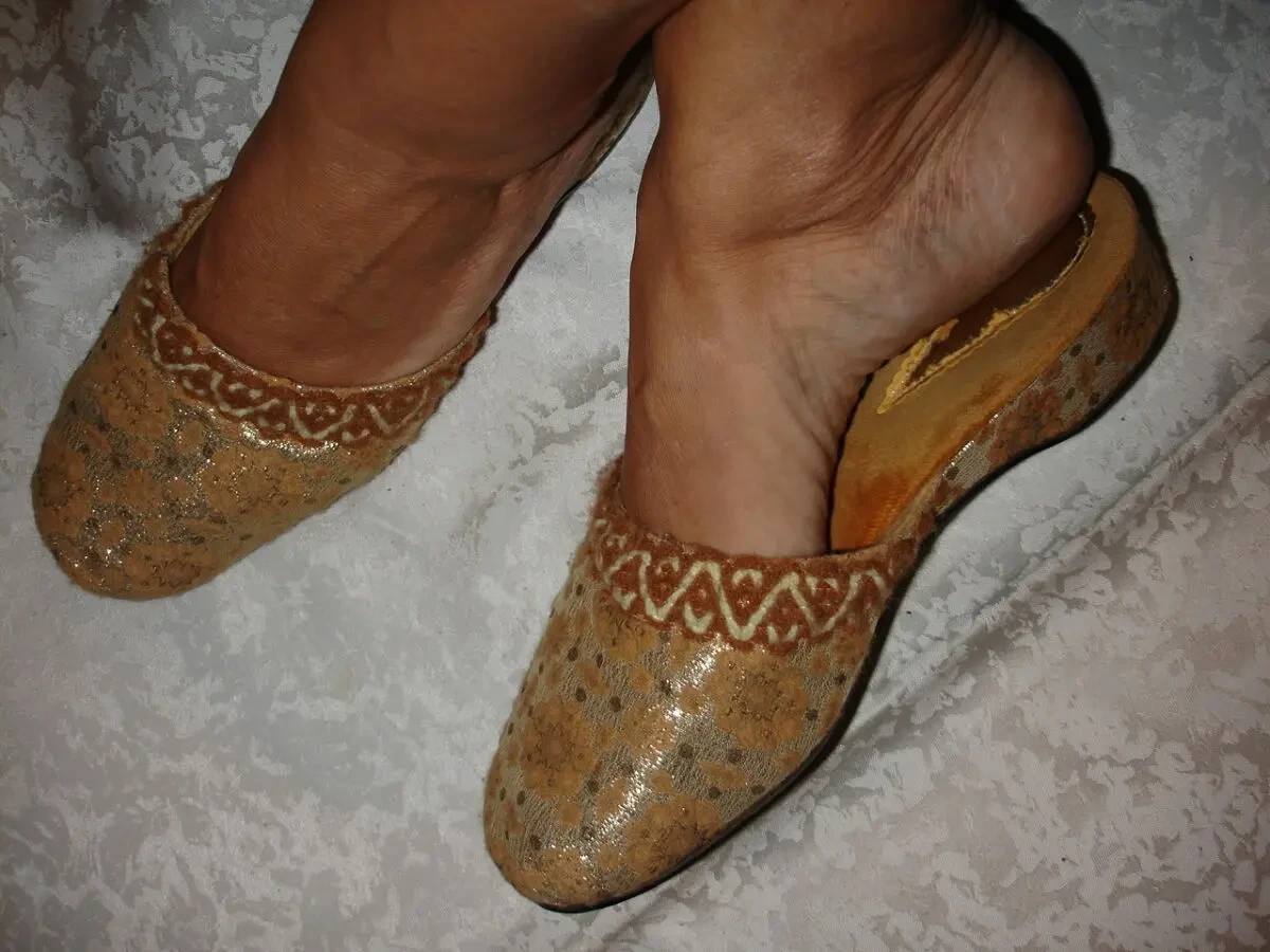 Тапки/ТАПОЧКИ/капці/ШЛЬОПАНЦІ домашні жіночі 38,5-39 р. ТЕКСТИЛЬ. 7