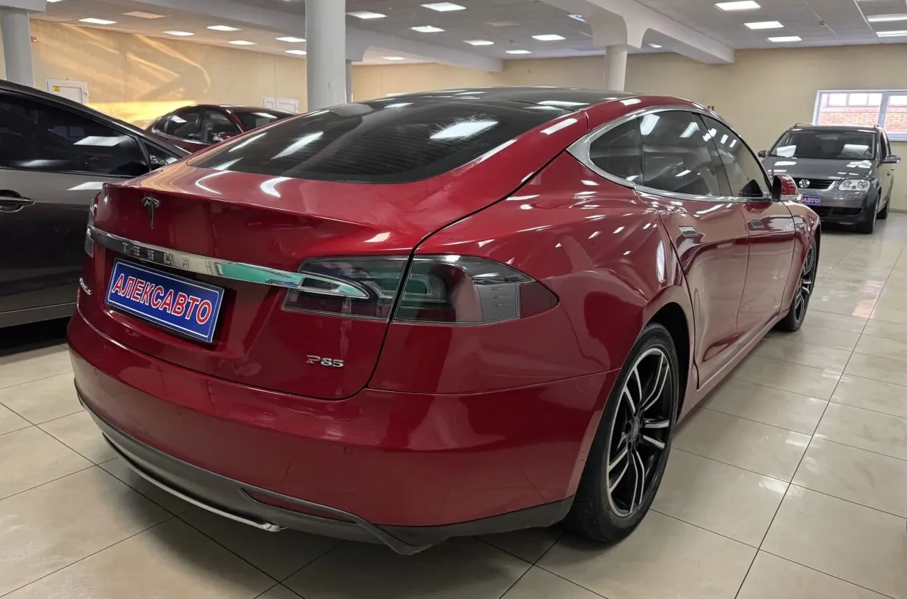 Tesla Model S P85 85kWh АКПП 2013 р.в. (416 к.с.) 4