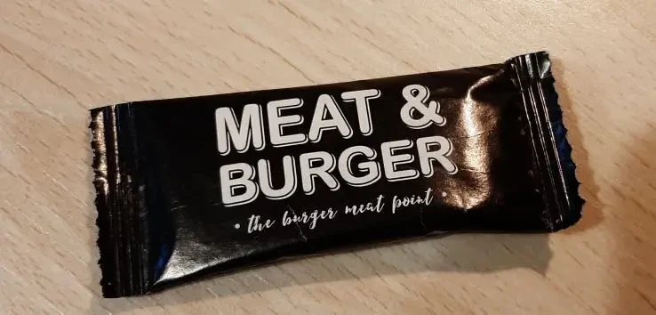 Пакетік з цукром, стік