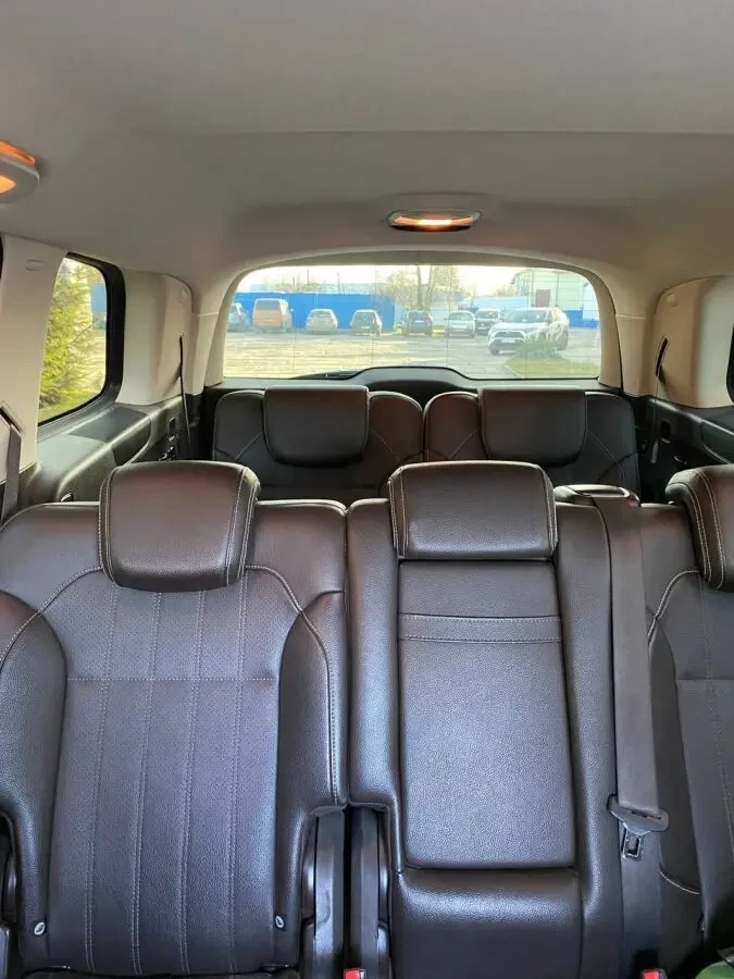 Mercedes-Benz GLS350d 4Matic 10