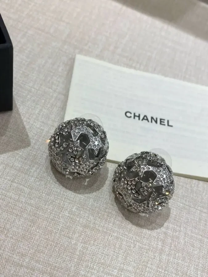 Каблучка Chanell 2