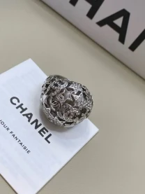 Каблучка Chanell