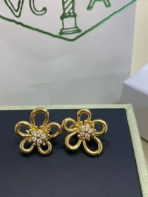 Каблучка Van Cleef Arpels