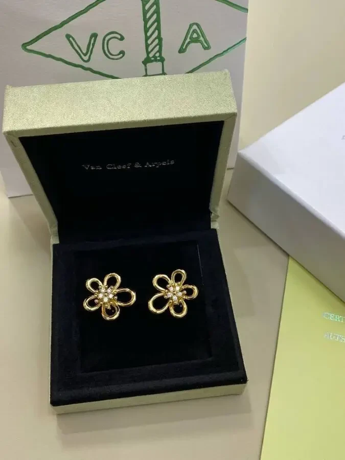 Сережки Van Cleef Arpels 4