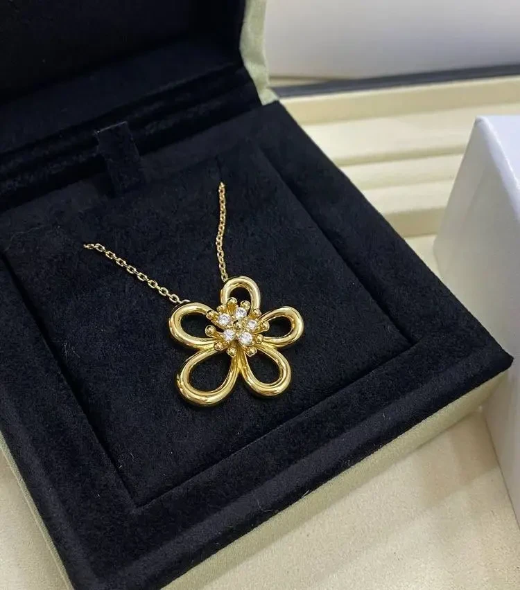 Сережки Van Cleef Arpels 6