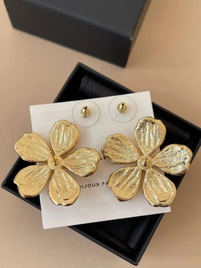 Сережки Chanell 3