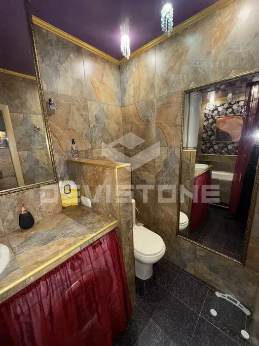 Оренда 2х на першому поверсі Набережна Оболон 6