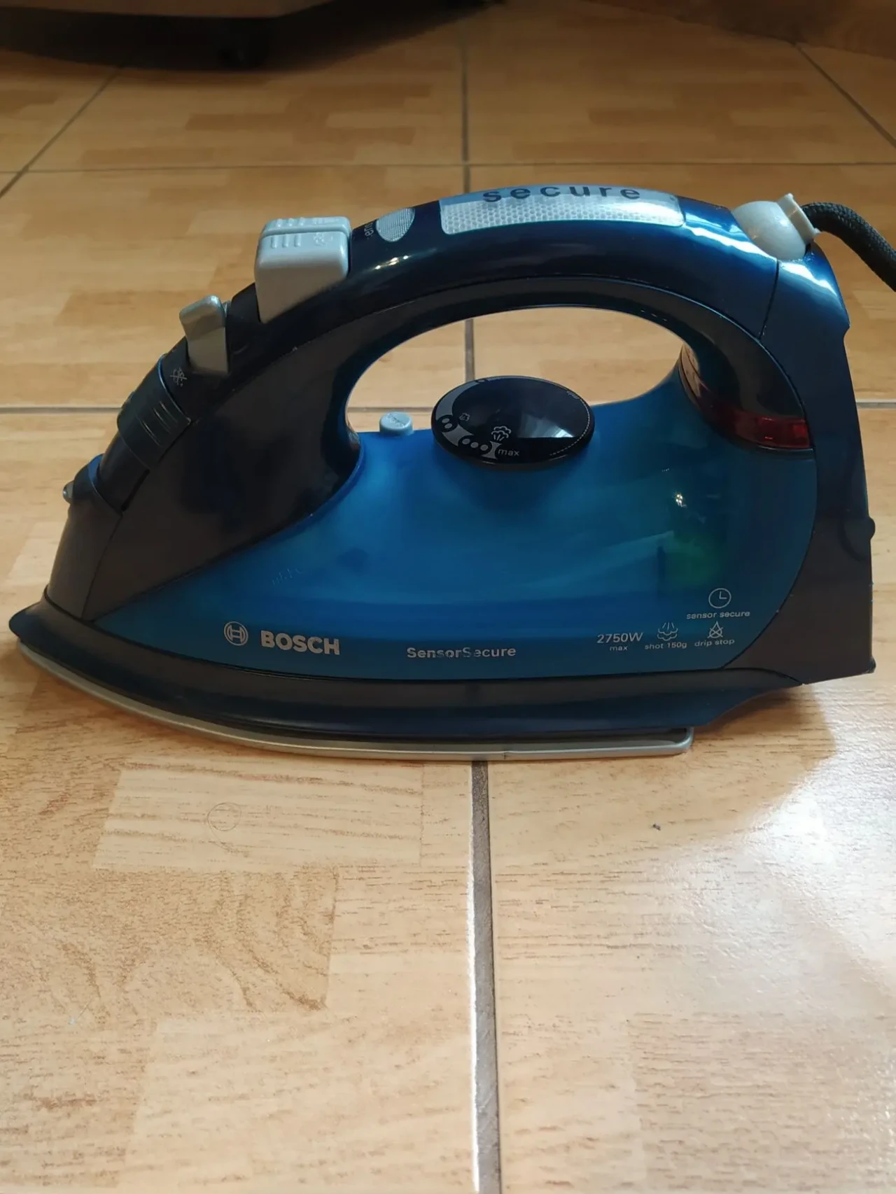 Праска (утюг) bosch sensor secure 3