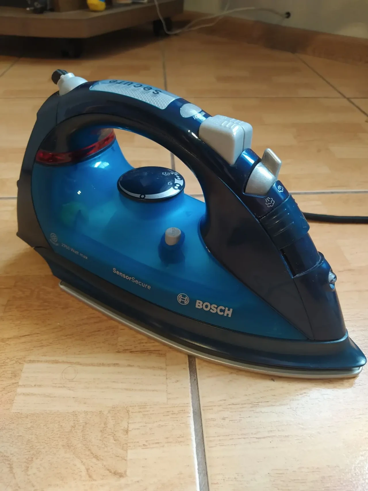 Праска (утюг) bosch sensor secure 2