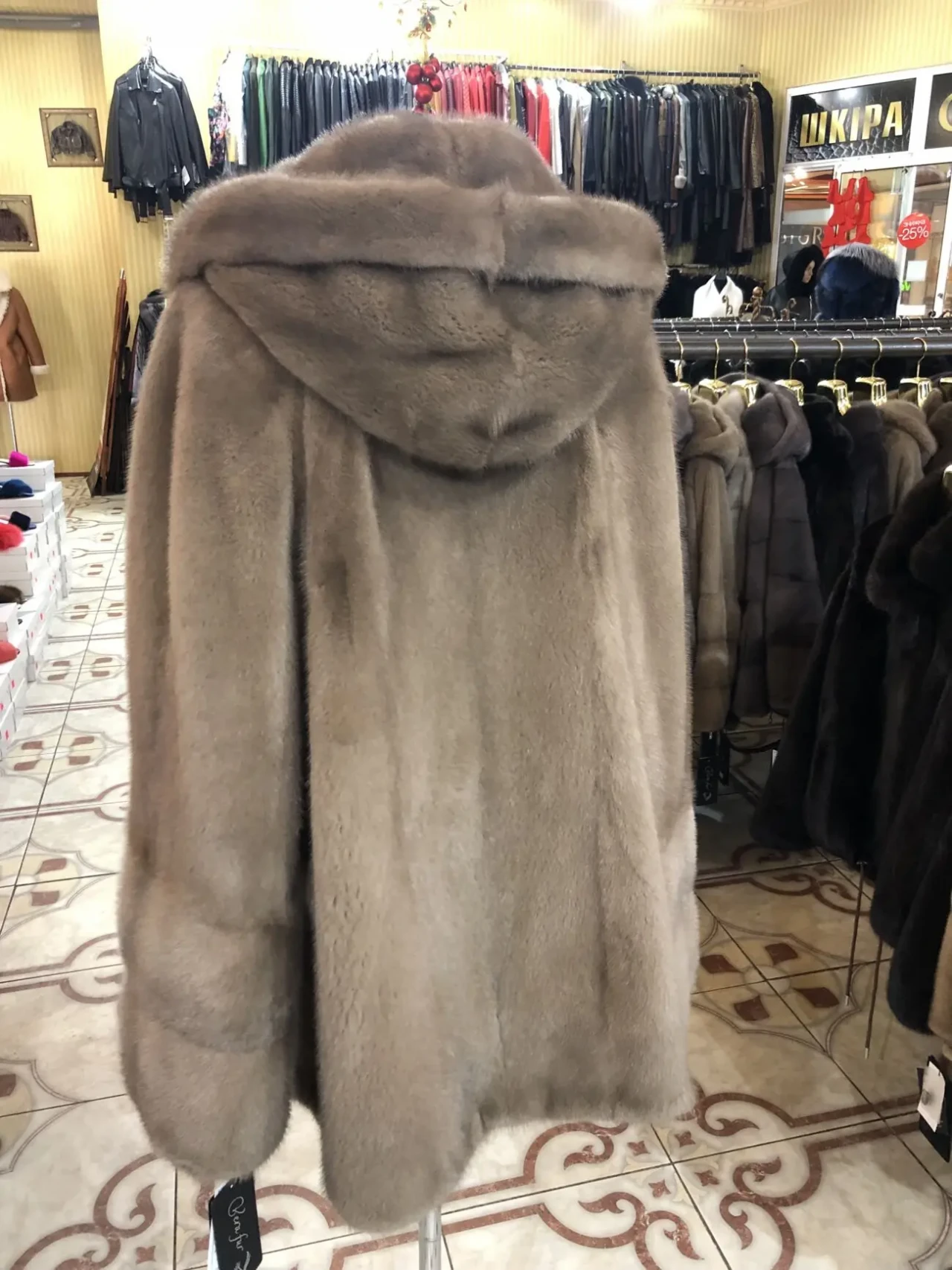 Шуби норкові пастель Греція,батали 4