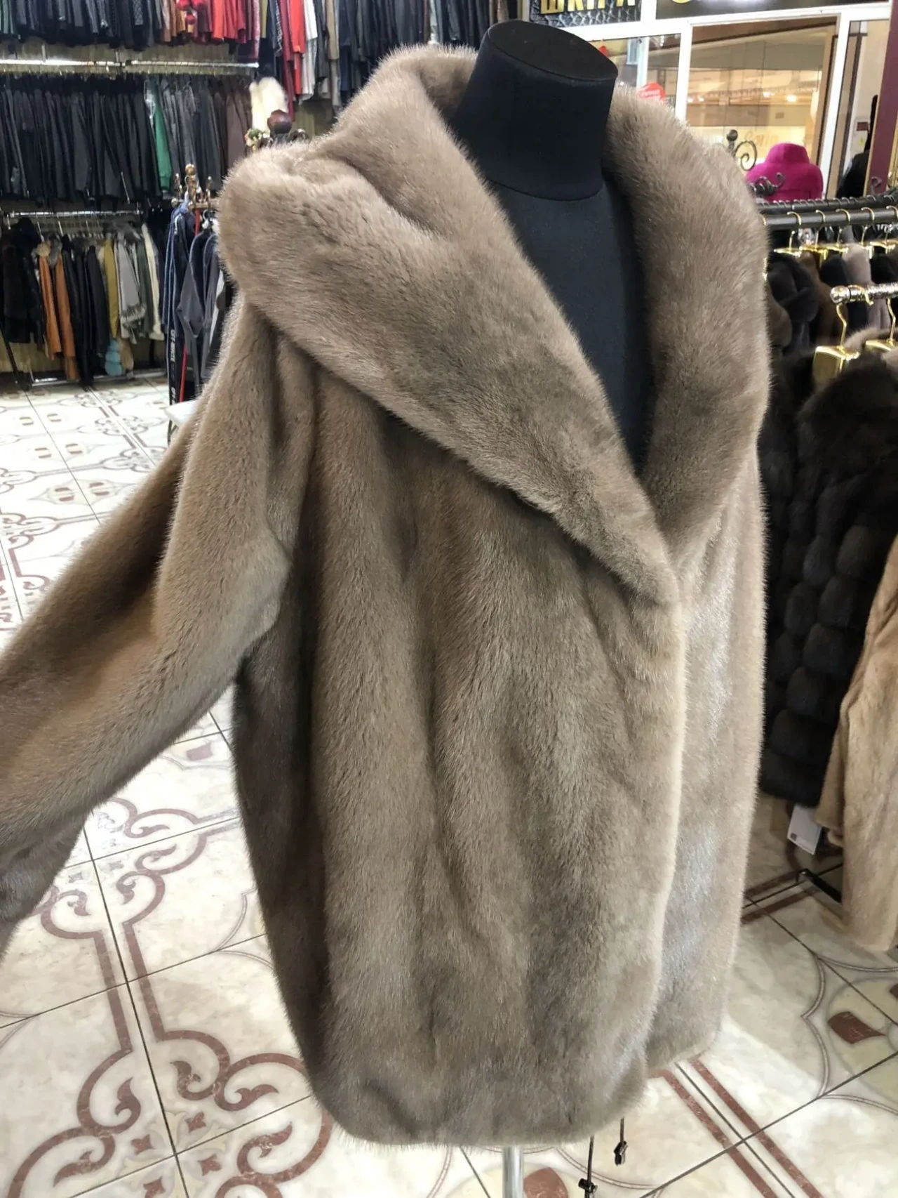 Шуби норкові пастель Греція,батали 2