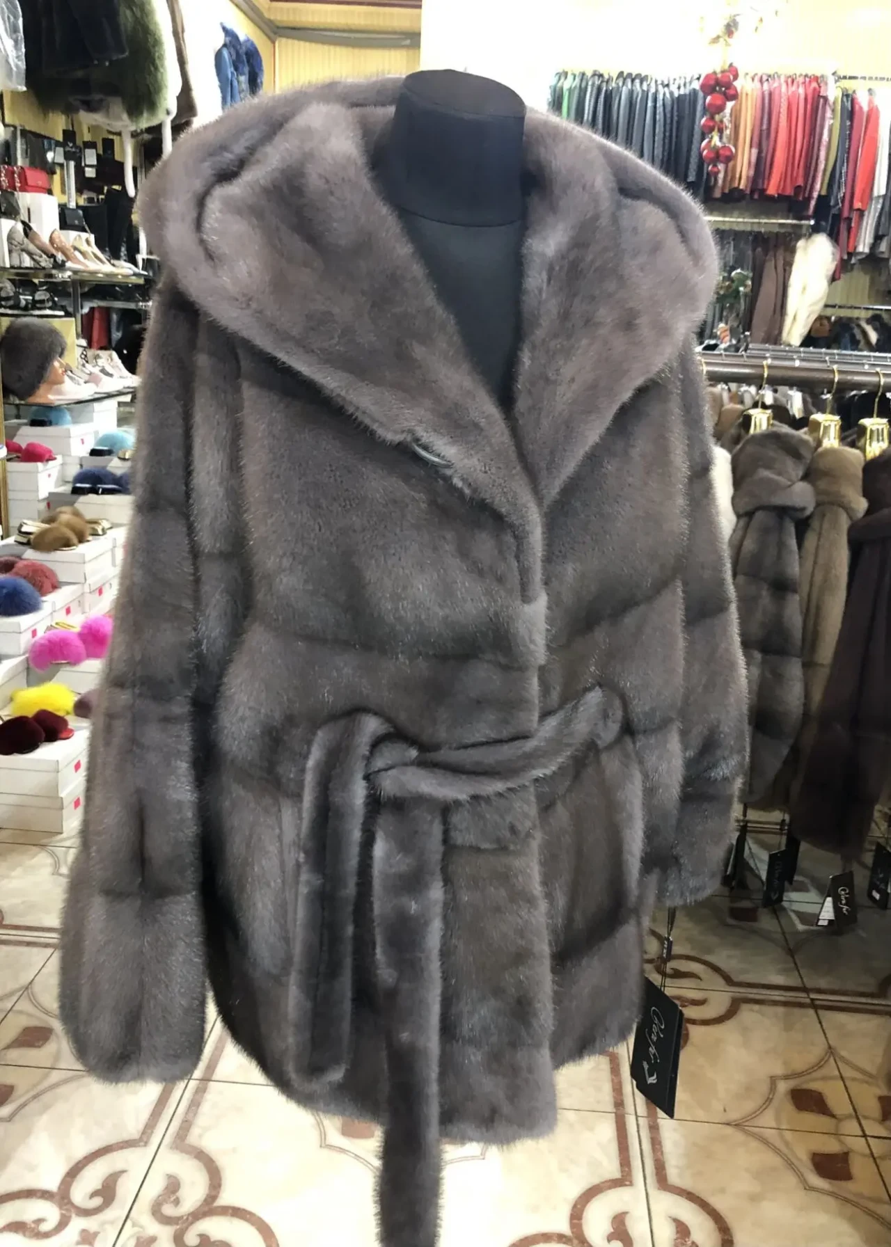 Шуба норкова капюшон кобра,паркетка пояс 3