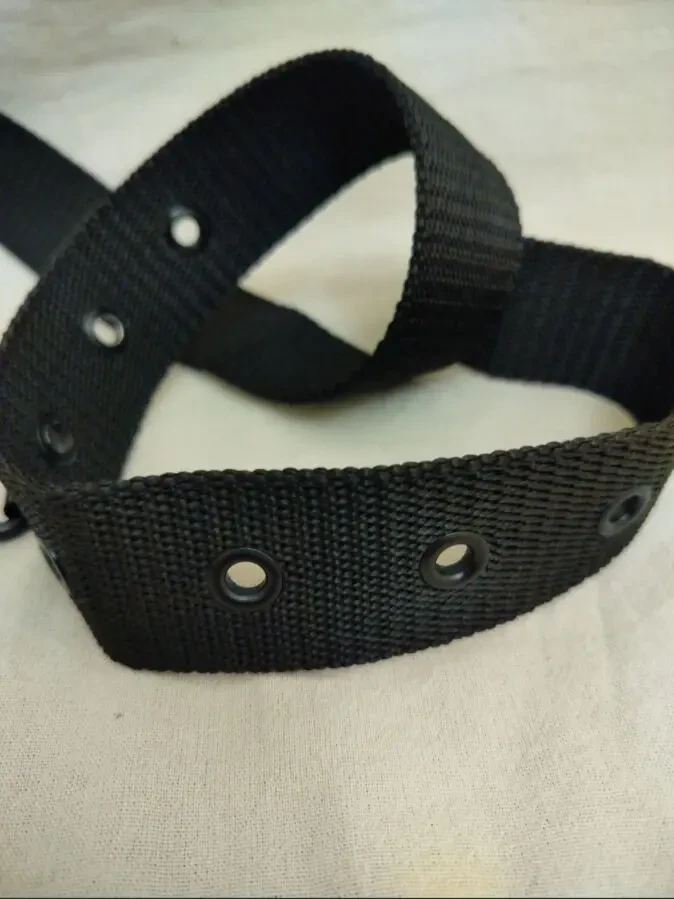 Ремінь нейлоновий чорний. 2