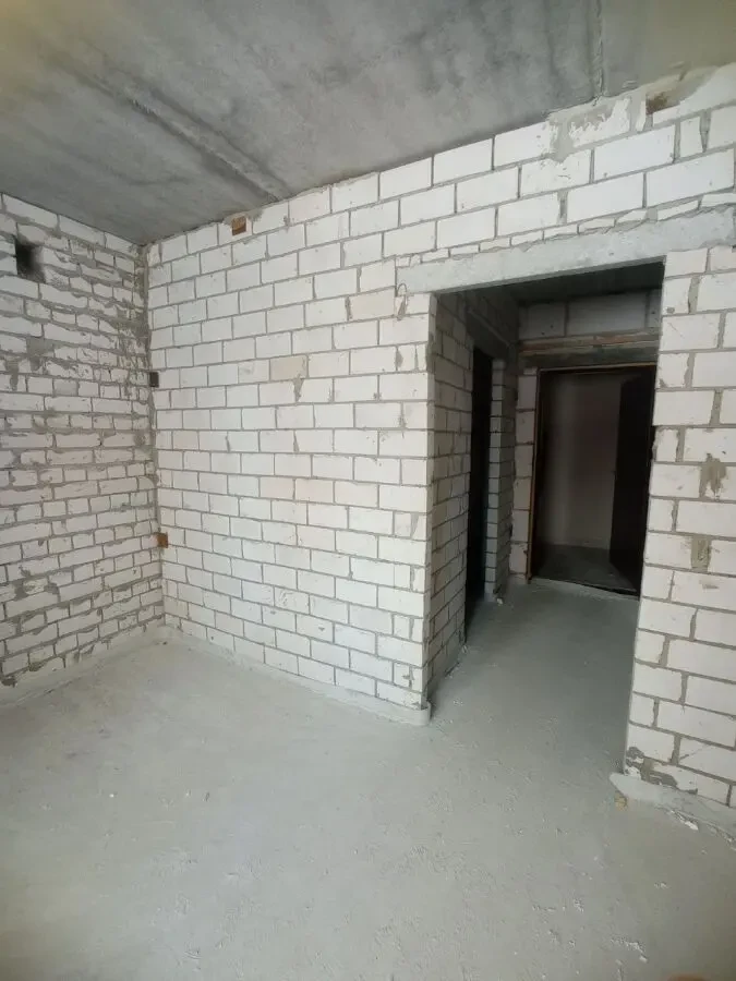 Продам найдешевшу 1-о кімнатну у ЖК Пташка на безепечному поверсі. 4
